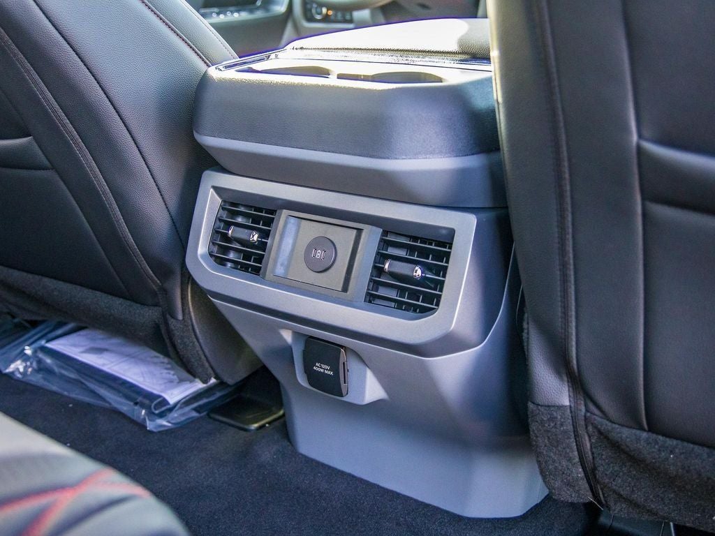 2026 Ford F-250SD XLT BLACK WIDOW