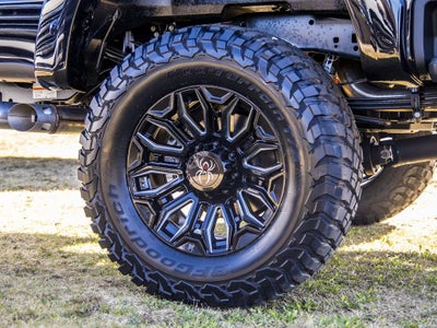 2026 Ford F-250SD XLT BLACK WIDOW