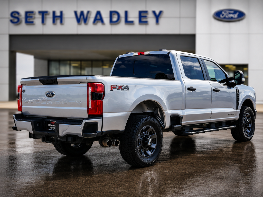 2023 Ford F-250SD XL STX FX4
