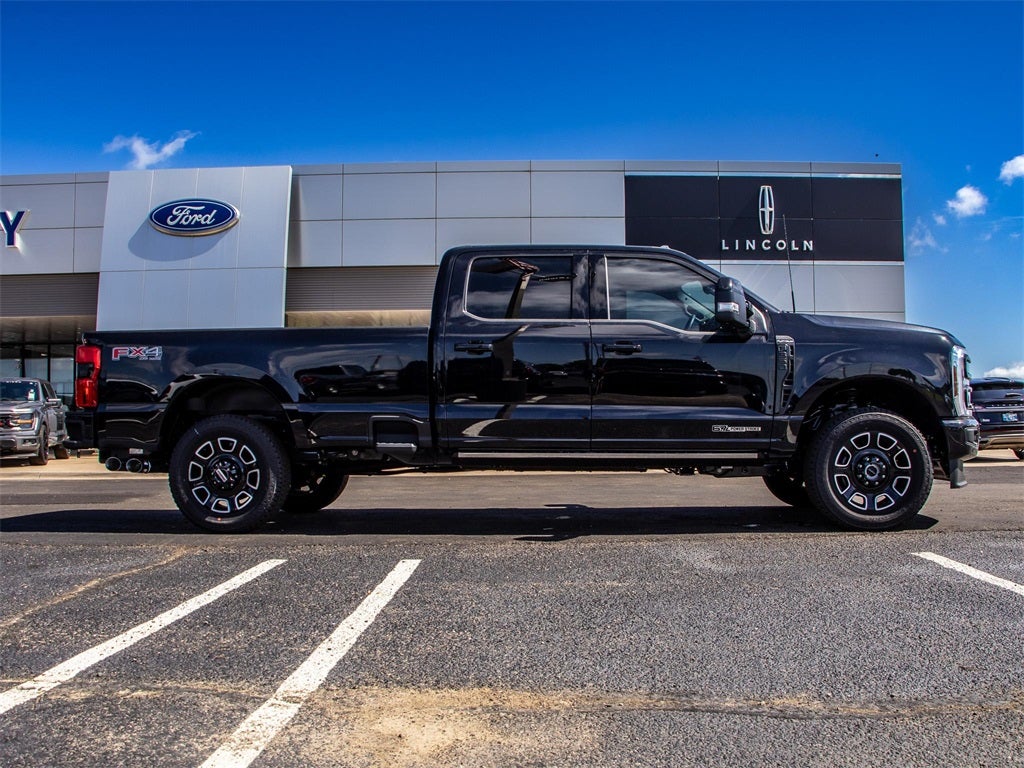 2025 Ford F-350SD Platinum