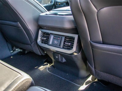 2025 Ford F-350SD Platinum