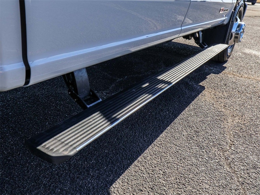 2026 Ford F-350SD Platinum FX4 DRW