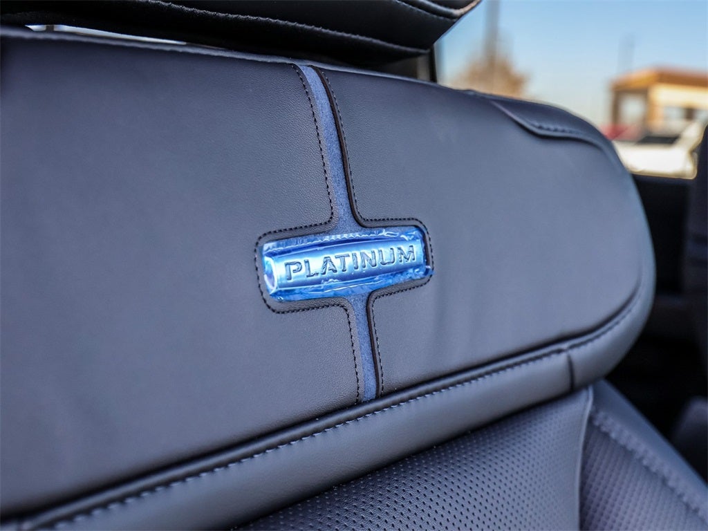 2026 Ford F-350SD Platinum FX4 DRW