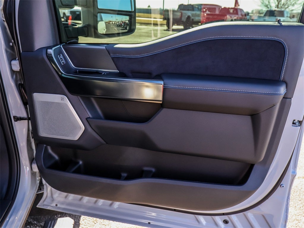 2026 Ford F-350SD Platinum FX4 DRW