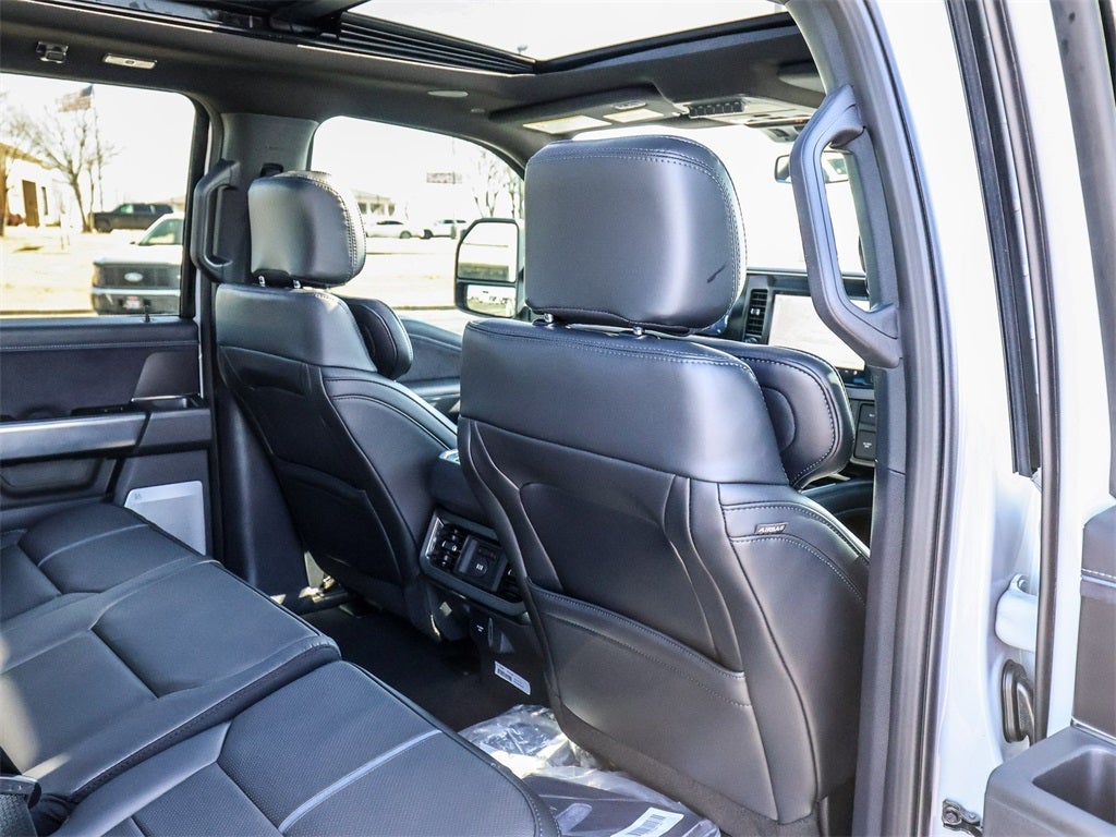 2026 Ford F-350SD Platinum FX4 DRW