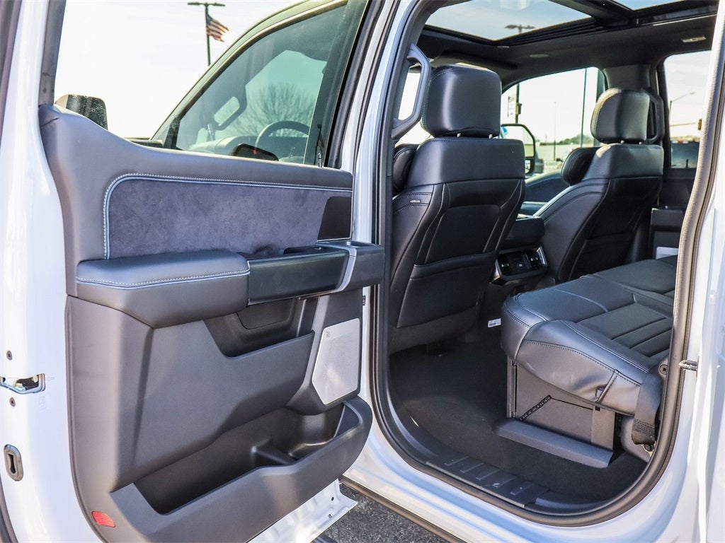 2026 Ford F-350SD Platinum FX4 DRW