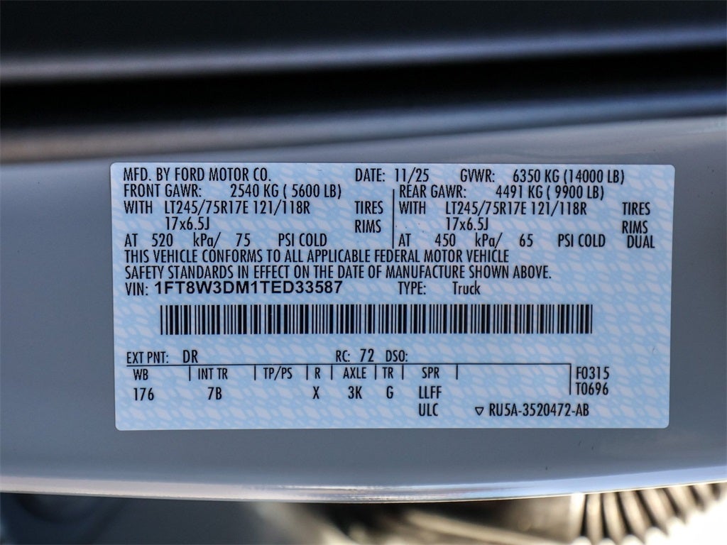 2026 Ford F-350SD Platinum FX4 DRW