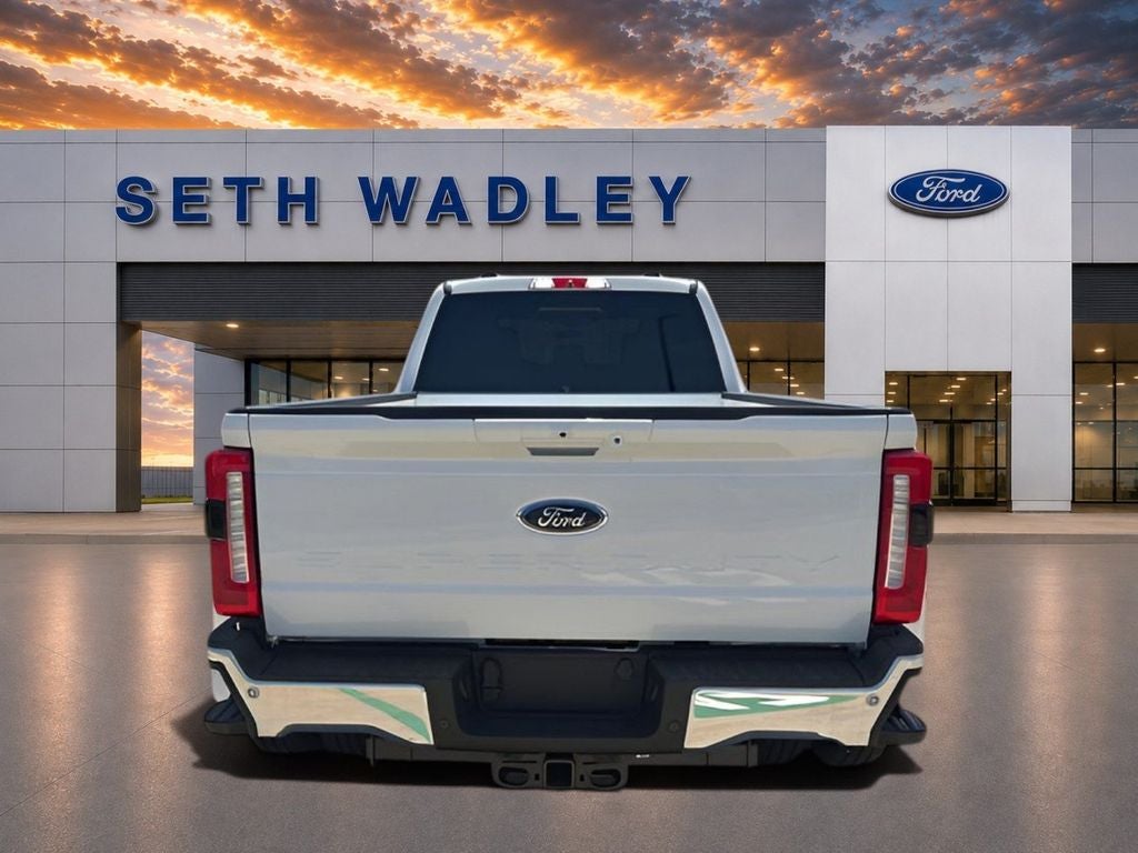 2026 Ford F-350SD Lariat DRW