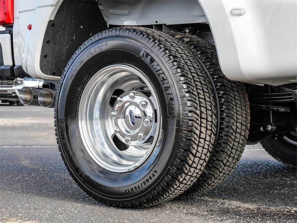 2026 Ford F-350SD Platinum DRW