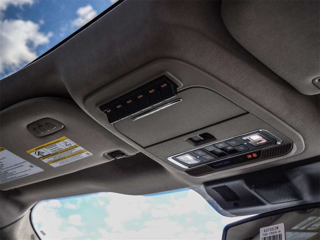 2026 Ford F-350SD Platinum DRW