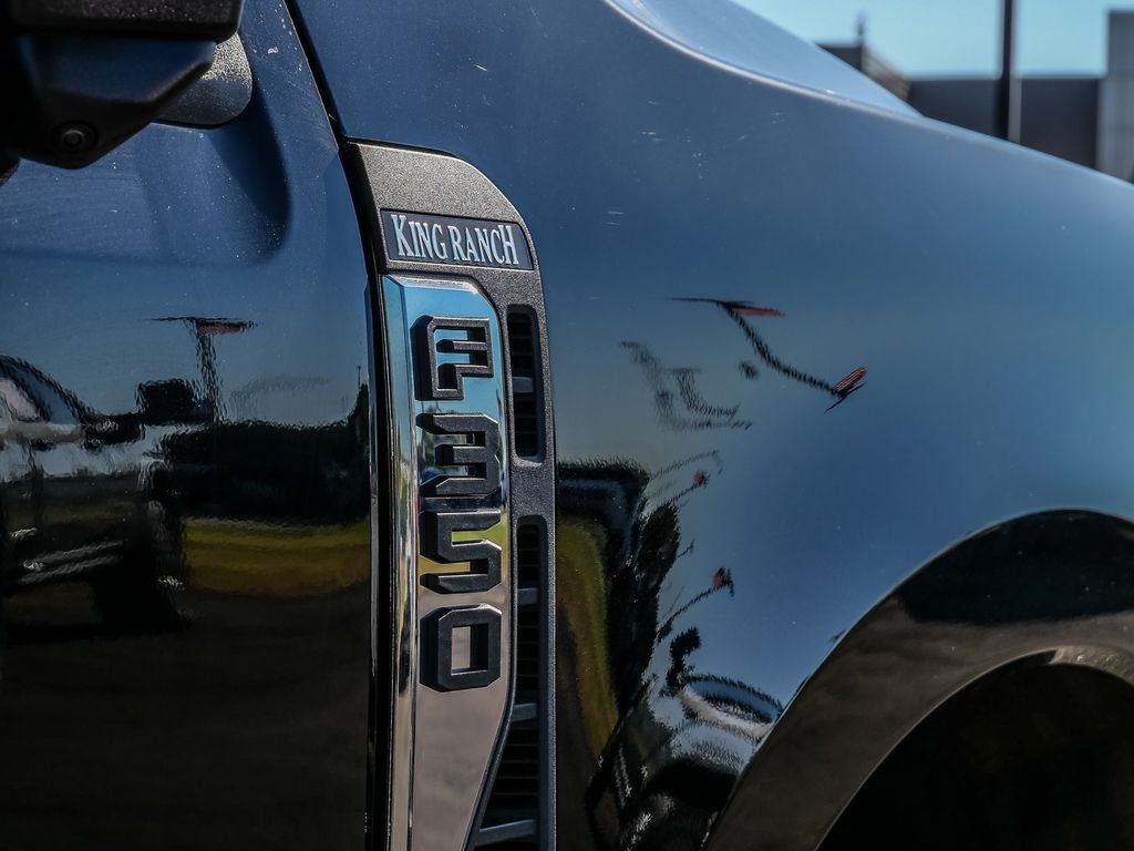 2026 Ford F-350SD King Ranch FX4 DRW