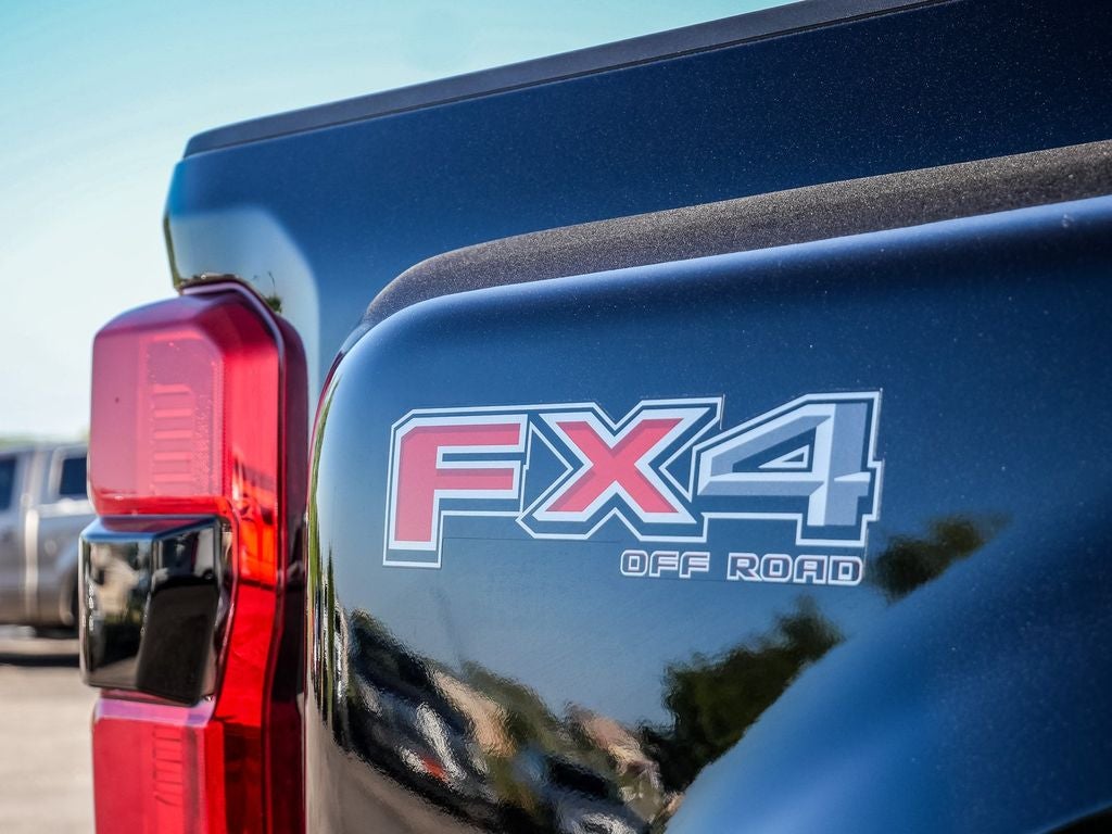 2026 Ford F-350SD King Ranch FX4 DRW