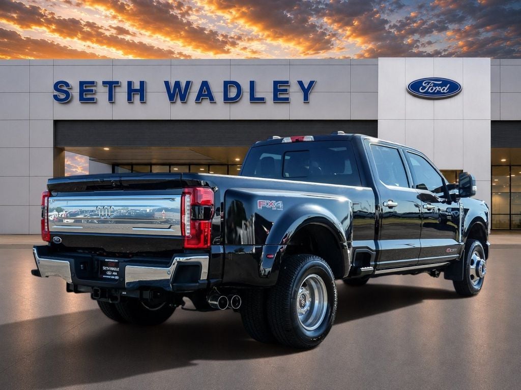 2026 Ford F-350SD King Ranch FX4 DRW