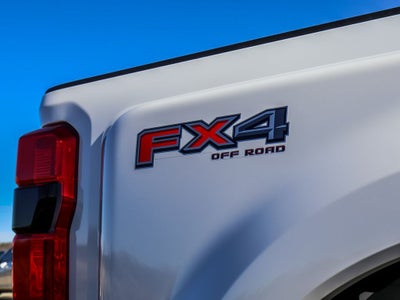 2025 Ford F-350SD Platinum FX4 DRW