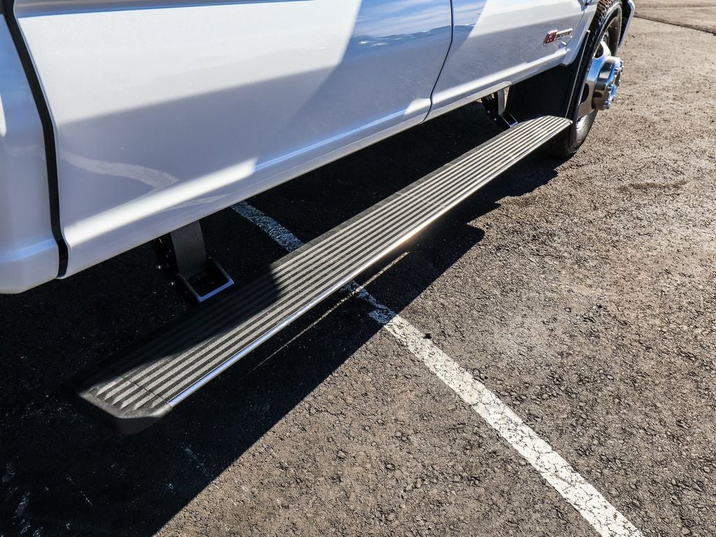 2025 Ford F-350SD Platinum FX4 DRW