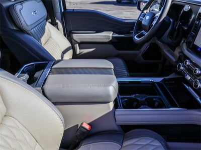 2025 Ford F-350SD Platinum FX4 DRW