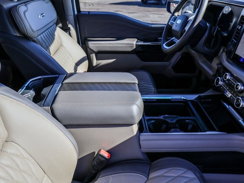 2025 Ford F-350SD Platinum FX4 DRW