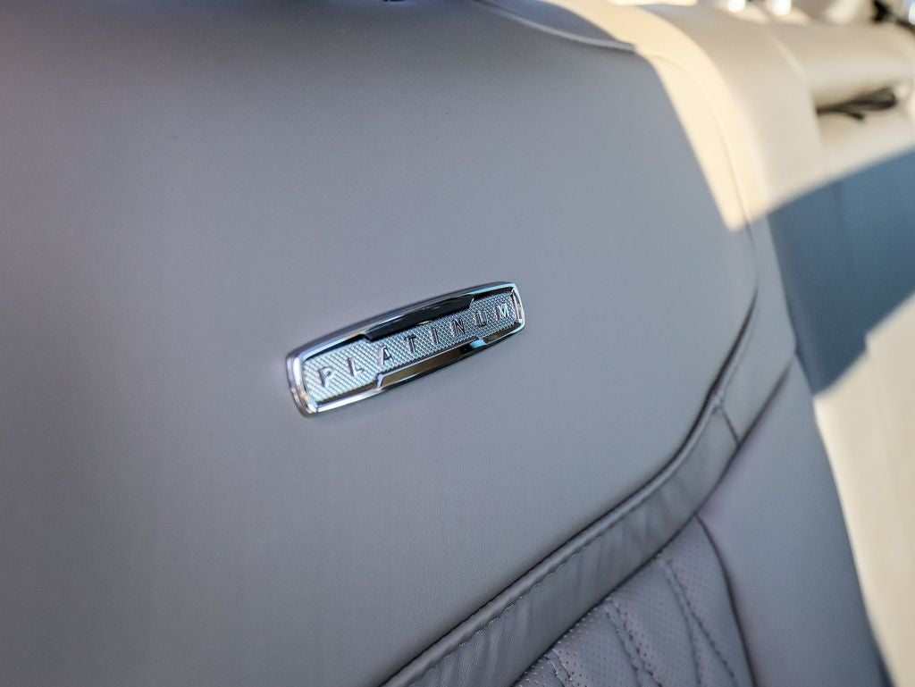 2025 Ford F-350SD Platinum FX4 DRW