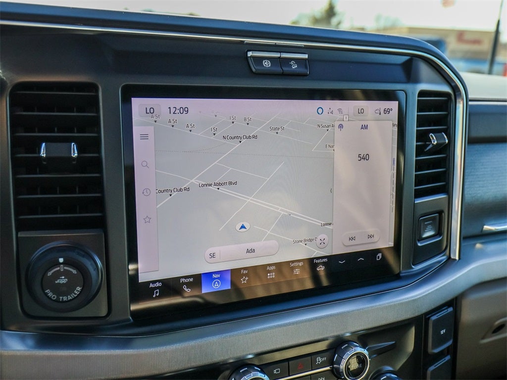 2025 Ford F-350SD Platinum FX4 DRW