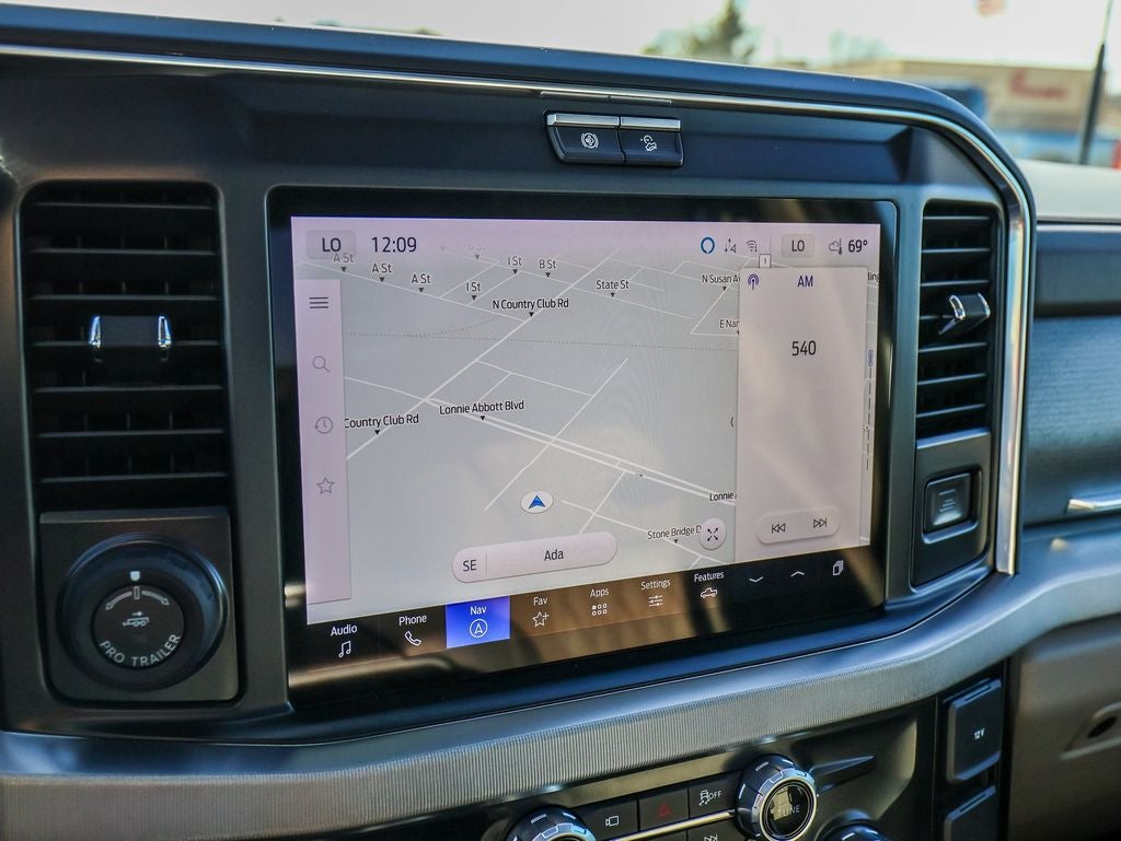 2025 Ford F-350SD Platinum FX4 DRW