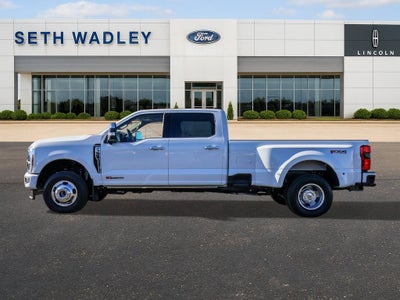 2025 Ford F-350SD Platinum FX4 DRW