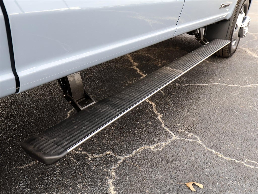 2026 Ford F-350SD Platinum DRW