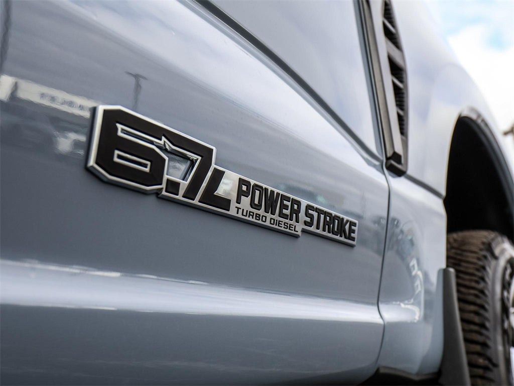 2026 Ford F-350SD Platinum DRW