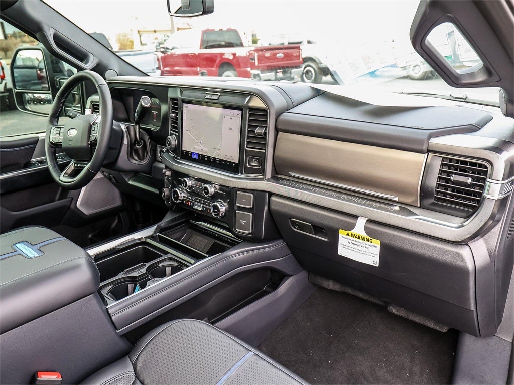 2026 Ford F-350SD Platinum DRW