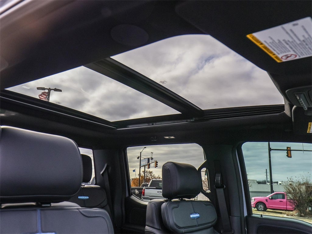 2026 Ford F-350SD Platinum DRW