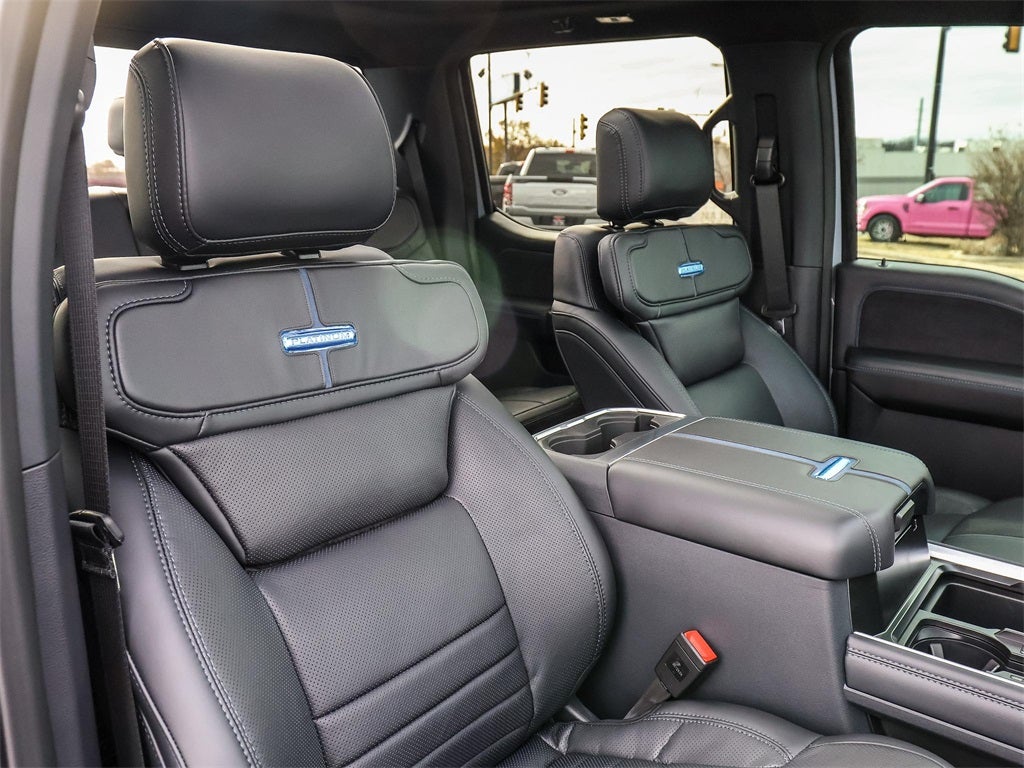 2026 Ford F-350SD Platinum DRW