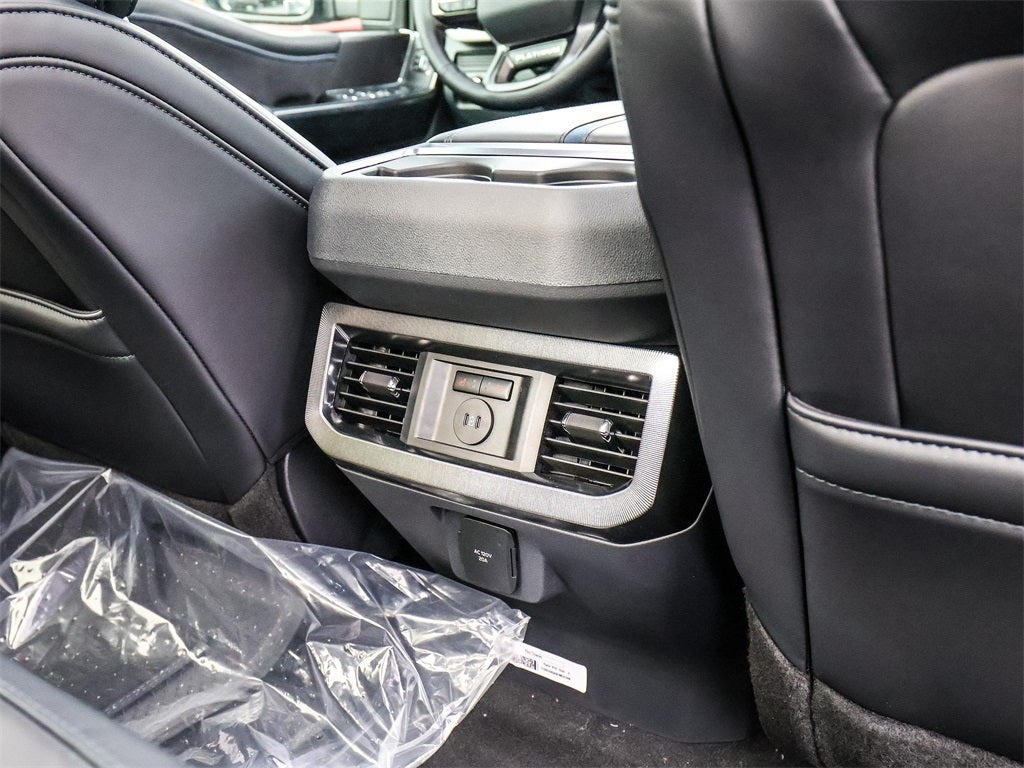 2026 Ford F-350SD Platinum DRW