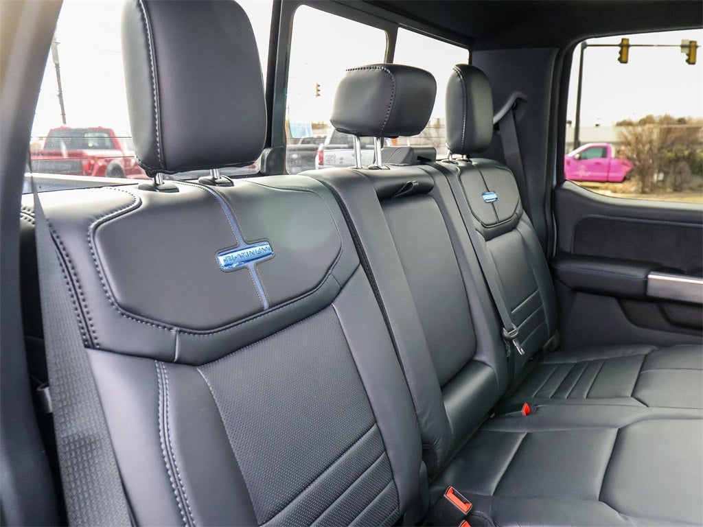 2026 Ford F-350SD Platinum DRW