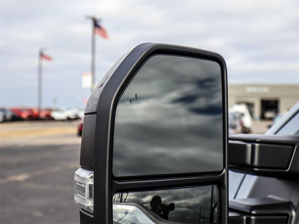 2026 Ford F-350SD Platinum DRW