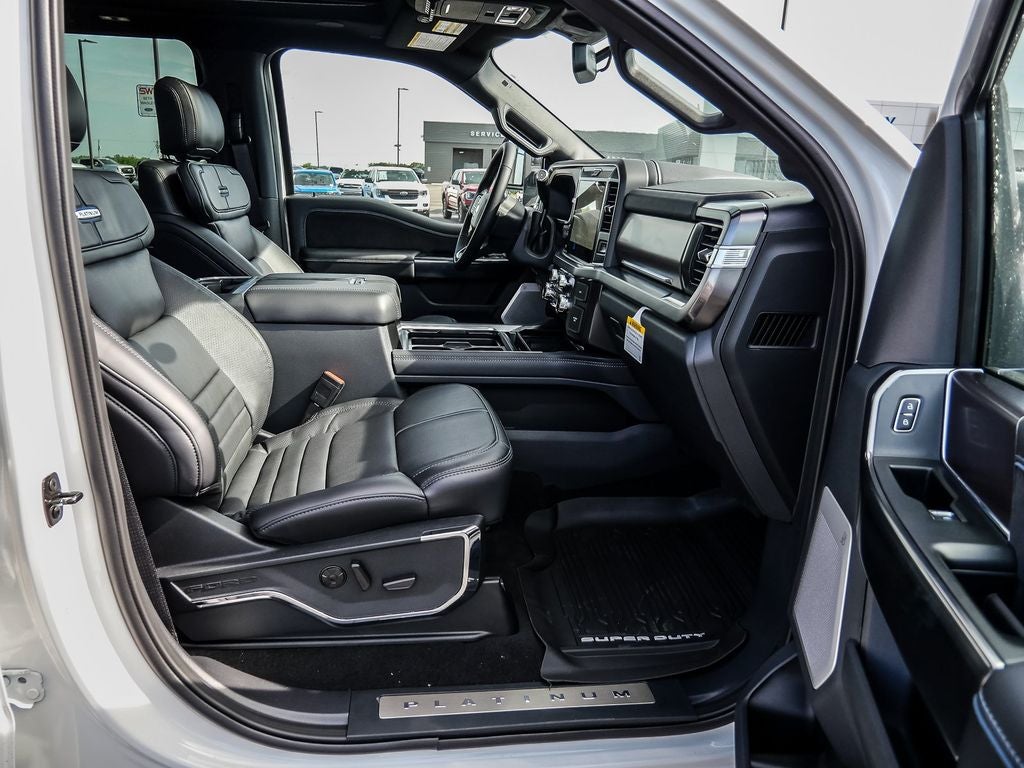 2026 Ford F-450SD Platinum FX4 DRW