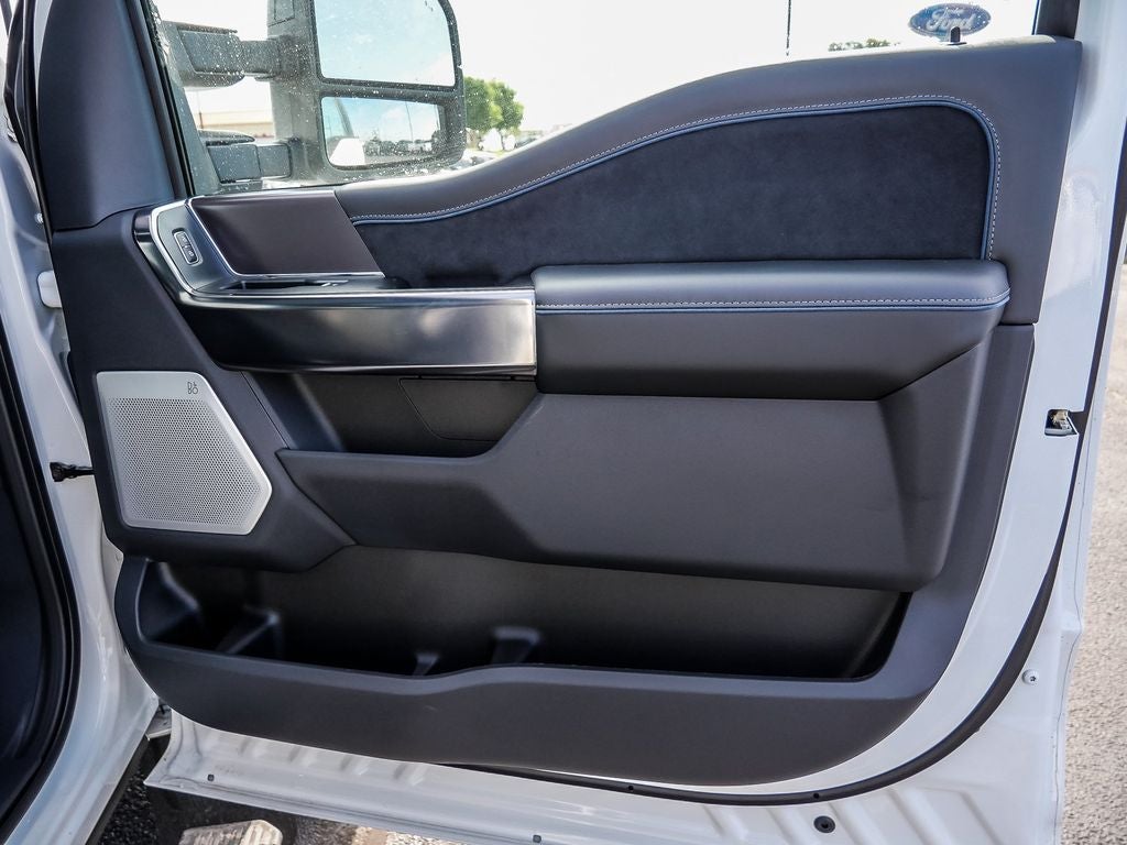 2026 Ford F-450SD Platinum FX4 DRW
