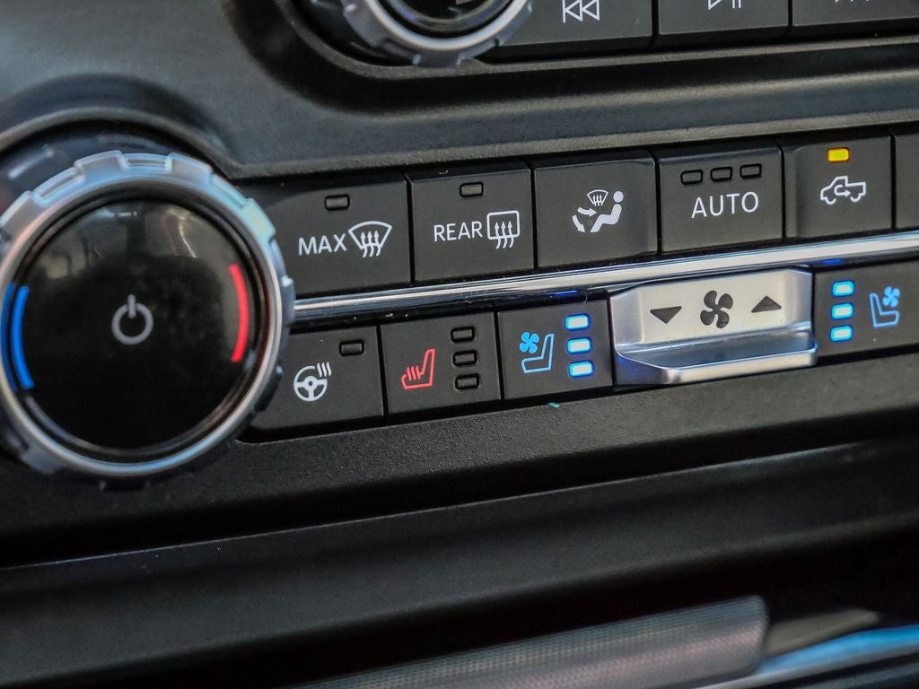 2025 Ford F-450SD Lariat FX4 DRW