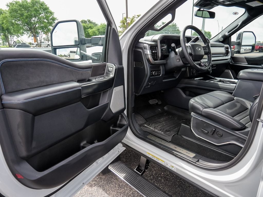 2026 Ford F-450SD Platinum FX4 DRW