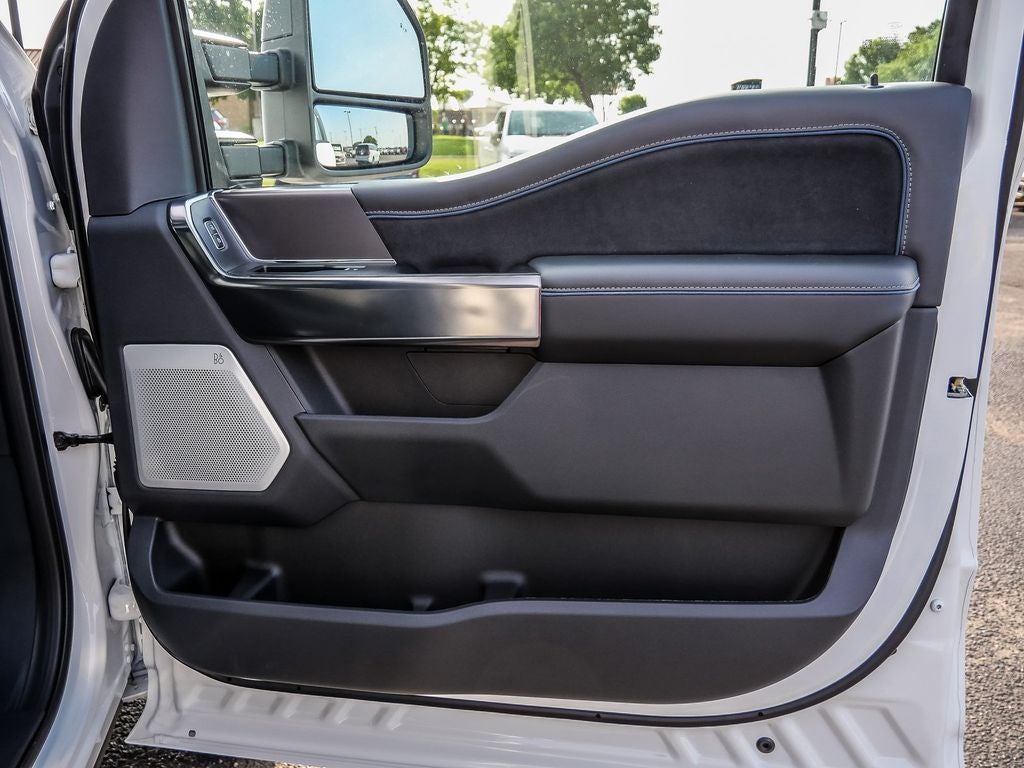 2026 Ford F-450SD Platinum FX4 DRW