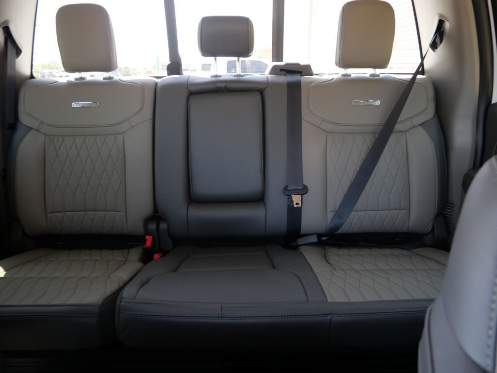 2026 Ford F-450SD Platinum DRW