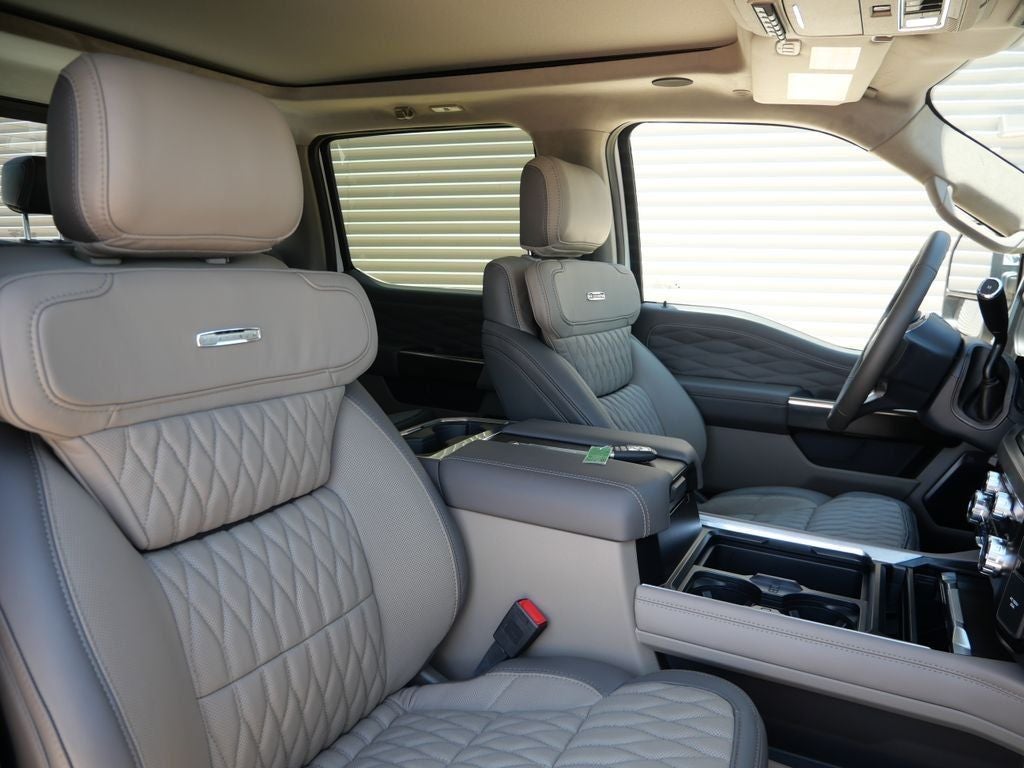 2026 Ford F-450SD Platinum DRW