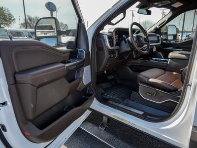 2026 Ford F-450SD King Ranch FX4 DRW