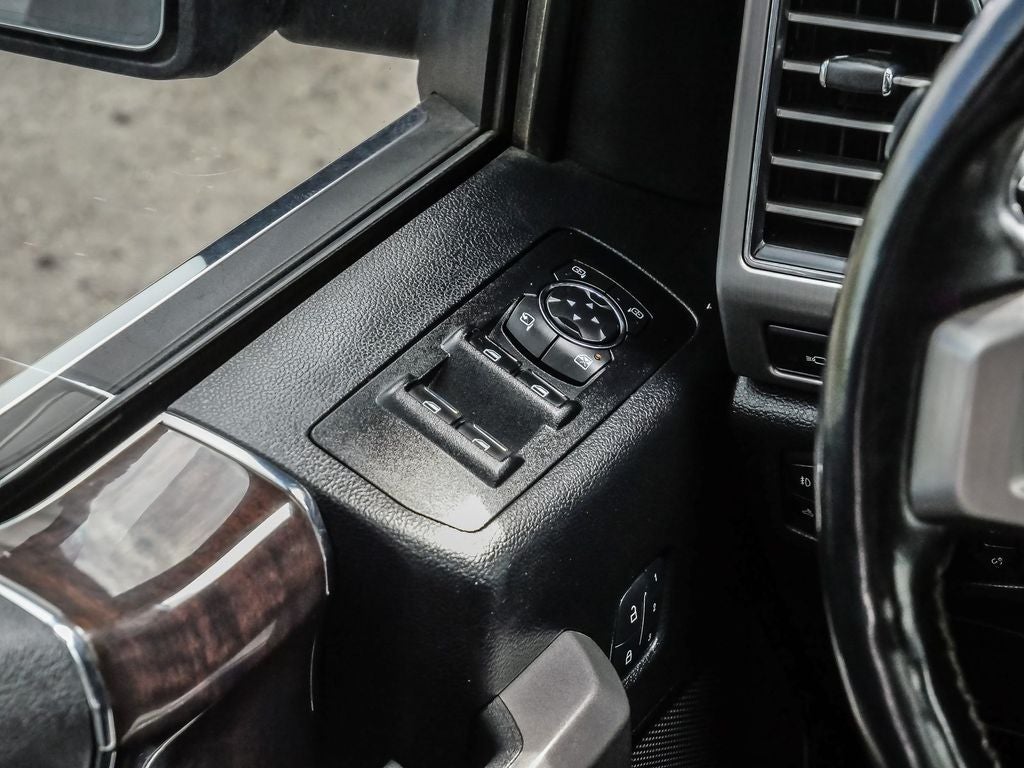 2017 Ford F-150 Platinum FX4