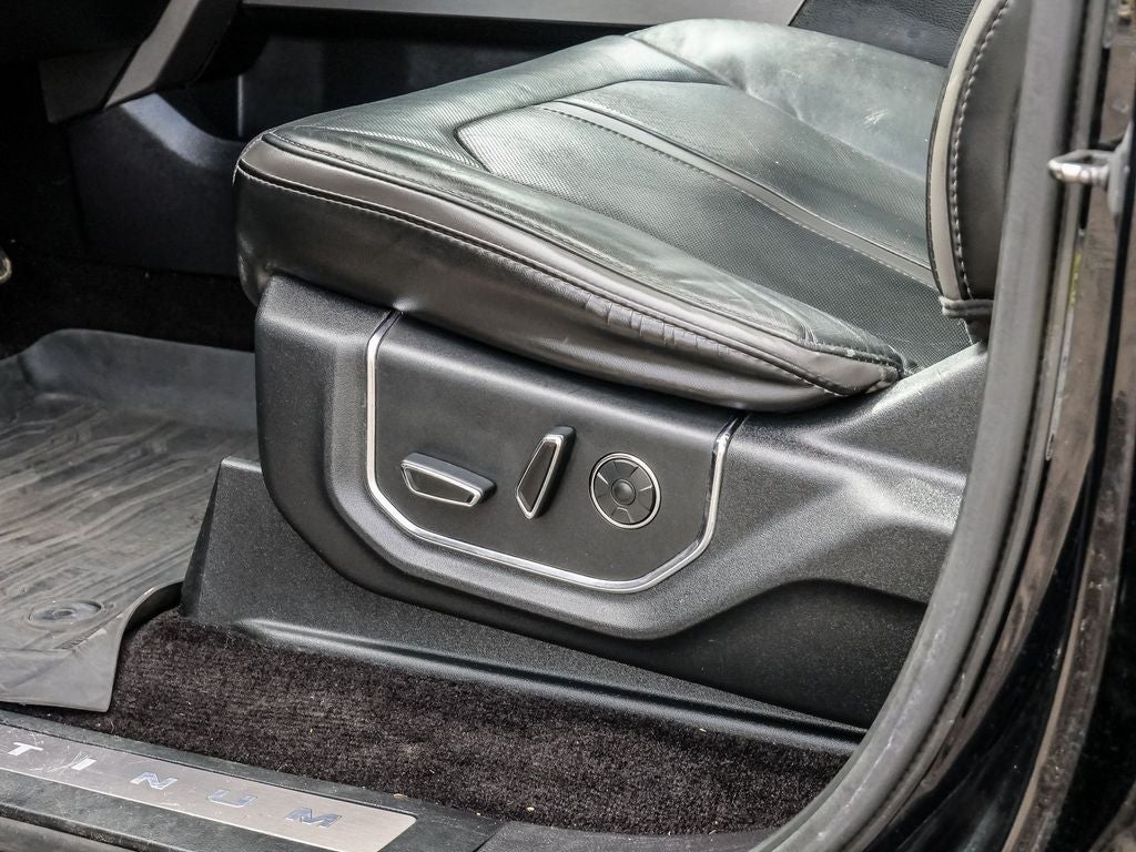 2017 Ford F-150 Platinum FX4