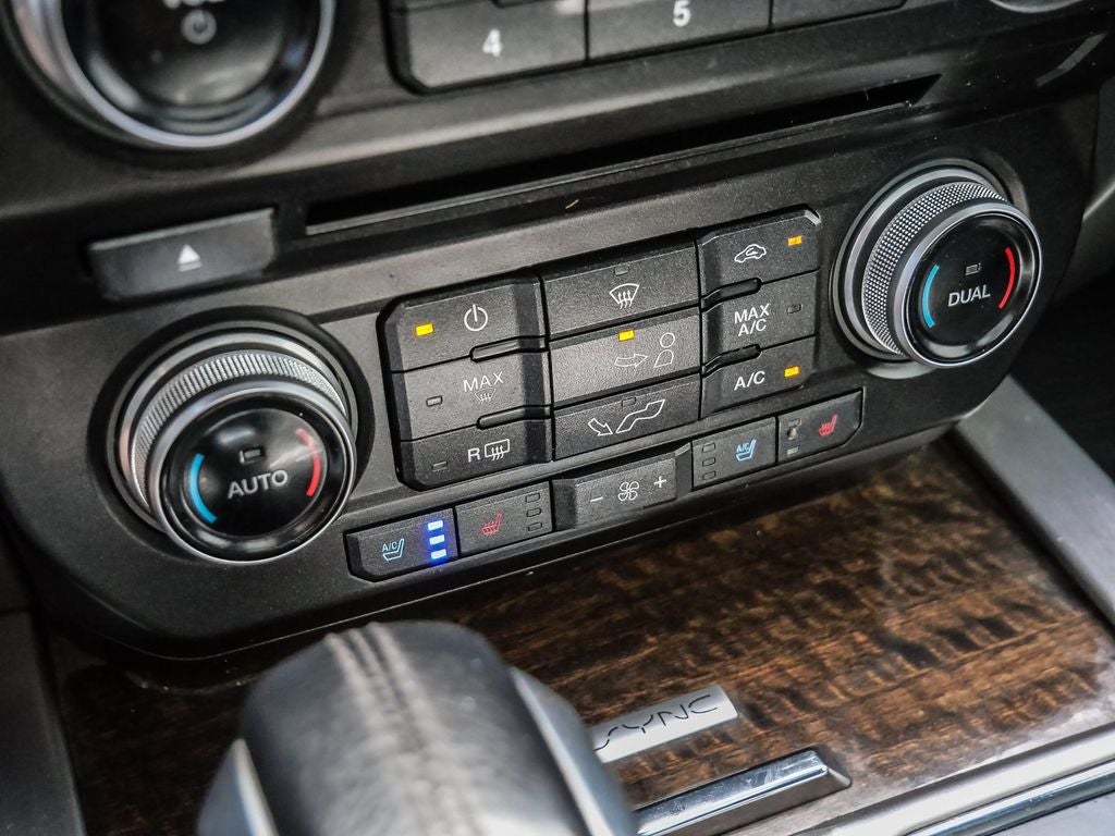 2017 Ford F-150 Platinum FX4