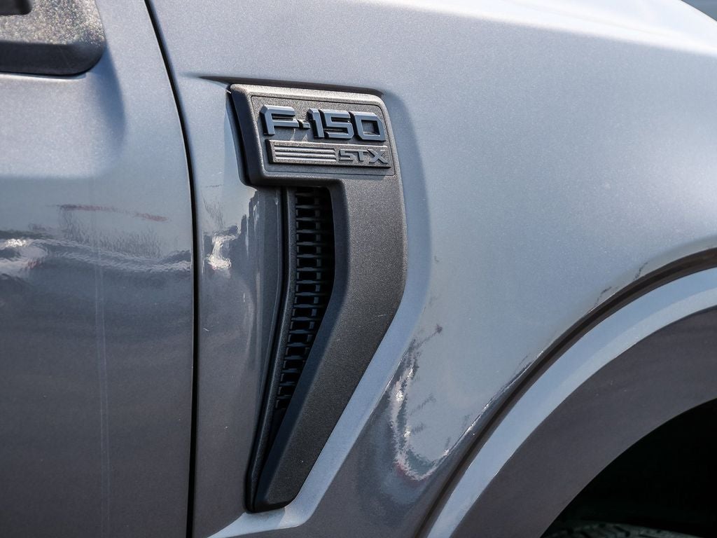 2023 Ford F-150 XL STX