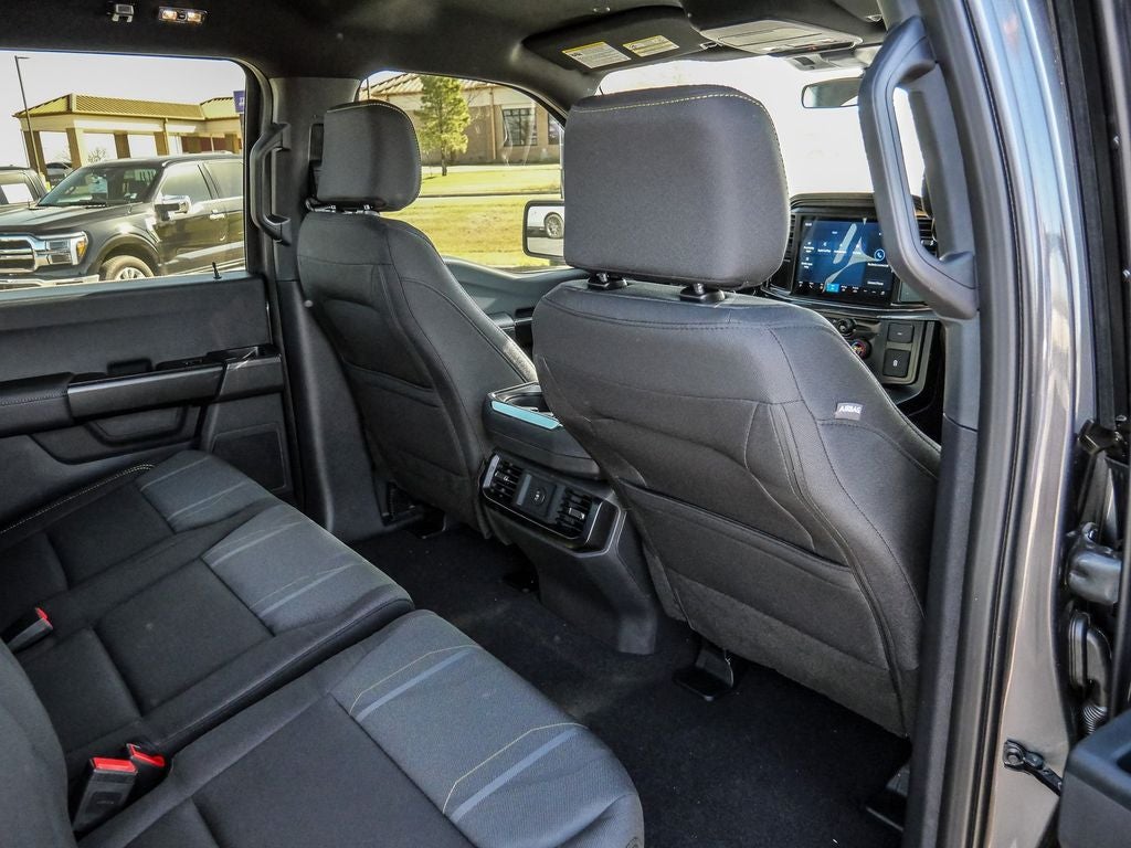 2025 Ford F-150 STX Lobo