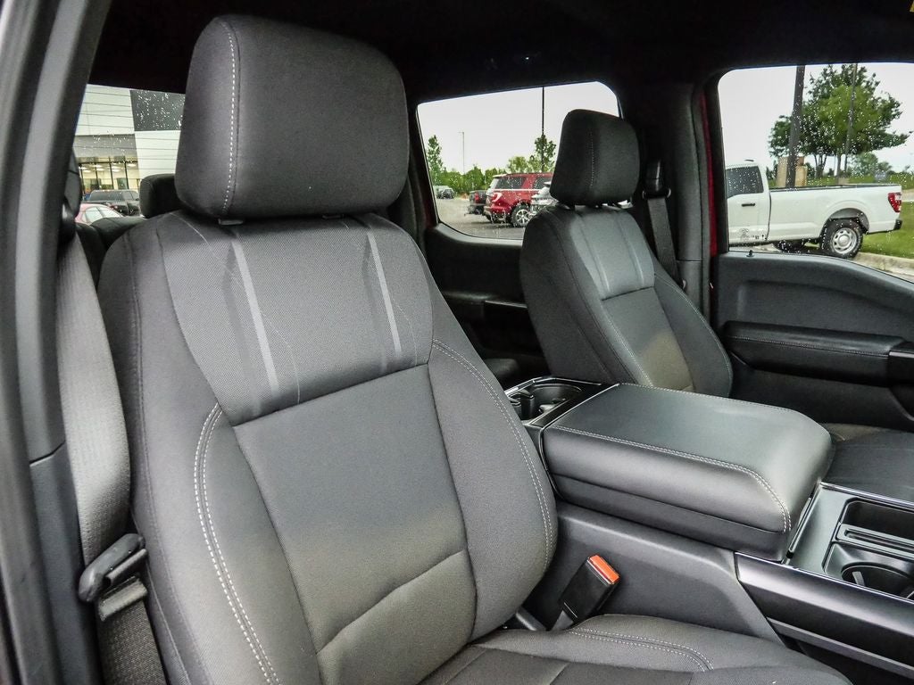 2026 Ford F-150 STX Lobo