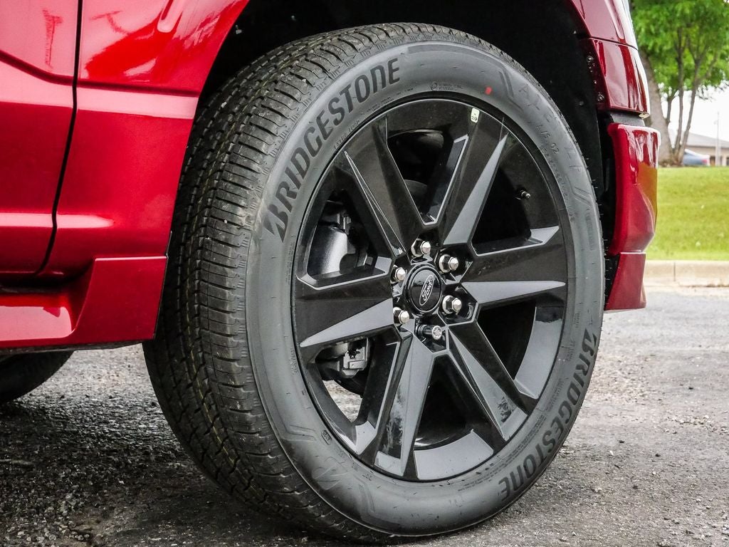 2026 Ford F-150 STX Lobo