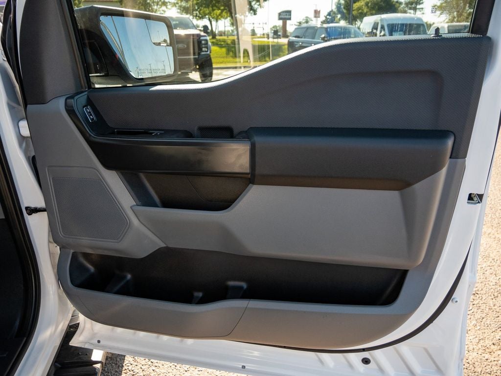 2023 Ford F-150 XL FX4