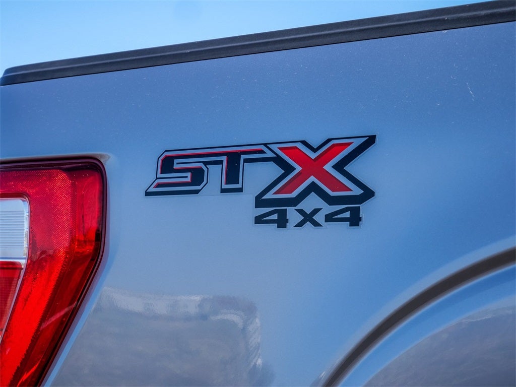 2022 Ford F-150 XL STX